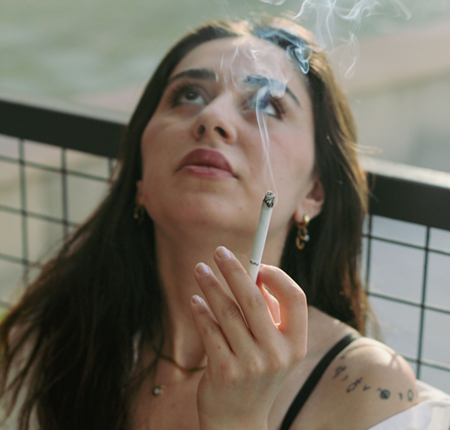 Fumatul în sarcină crește riscul de naștere prematură, greutate mică la naștere și complicații. Află efectele, ce faci dacă ai fumat și cum renunți în siguranță.