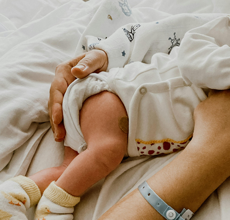 Recuperarea dupa nasterea naturala ➜ La ce sa te astepti dupa nasterea naturala ➜ Schimbari hormonale si emotionale ➜ Afla mai multe!