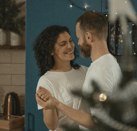 Light petting si heavy petting ➔ Beneficiile peetingului ➔ Petting vs alte concepte similare ➔ Afla mai multe!