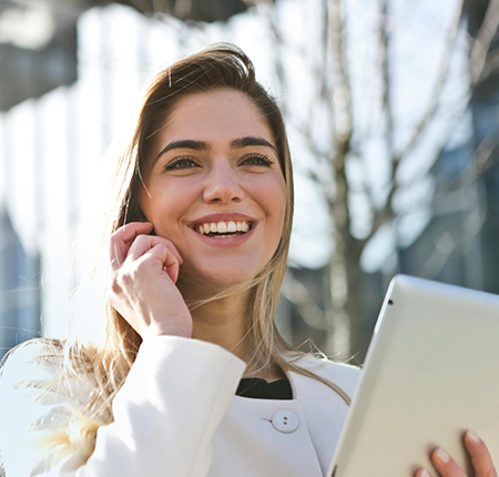 The hormone of happiness ➜ The connection between hormonal phases & serotonin ➜ Serotonin and the menstrual cycle ➜ Learn more here!